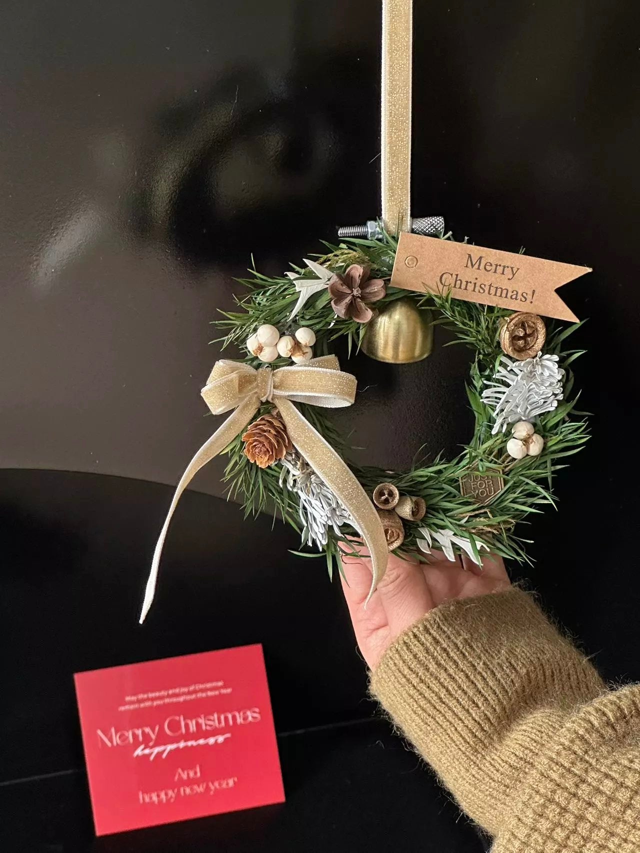 Preserved Flowers - Christmas Wreath