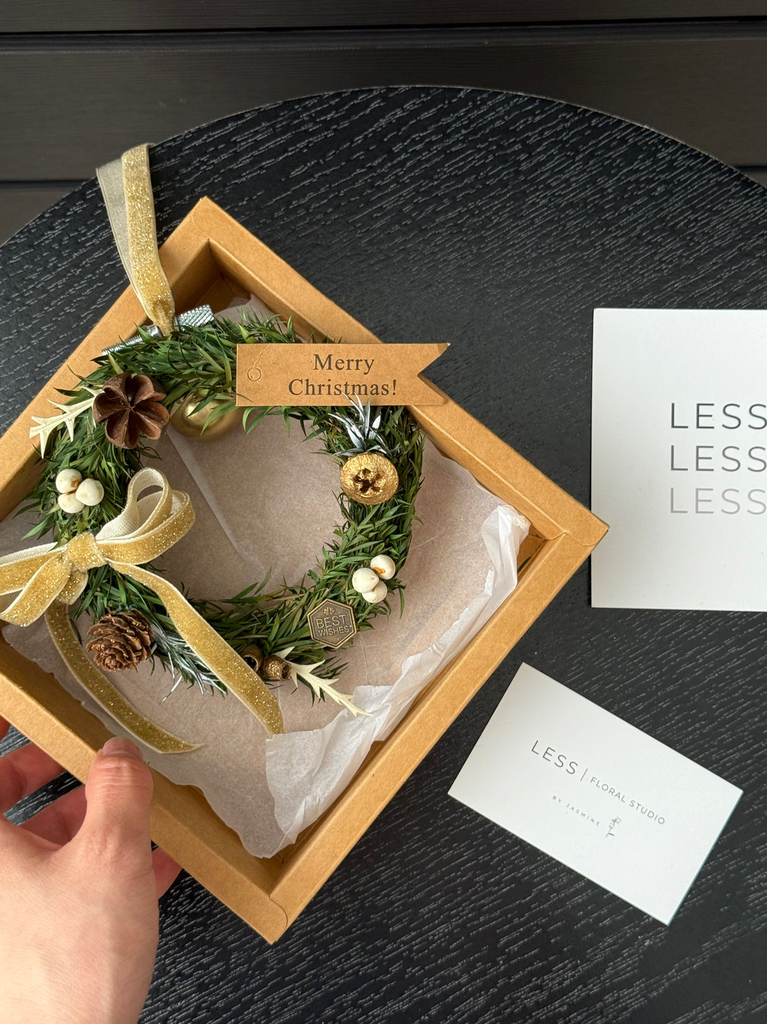 Preserved Flowers - Christmas Wreath