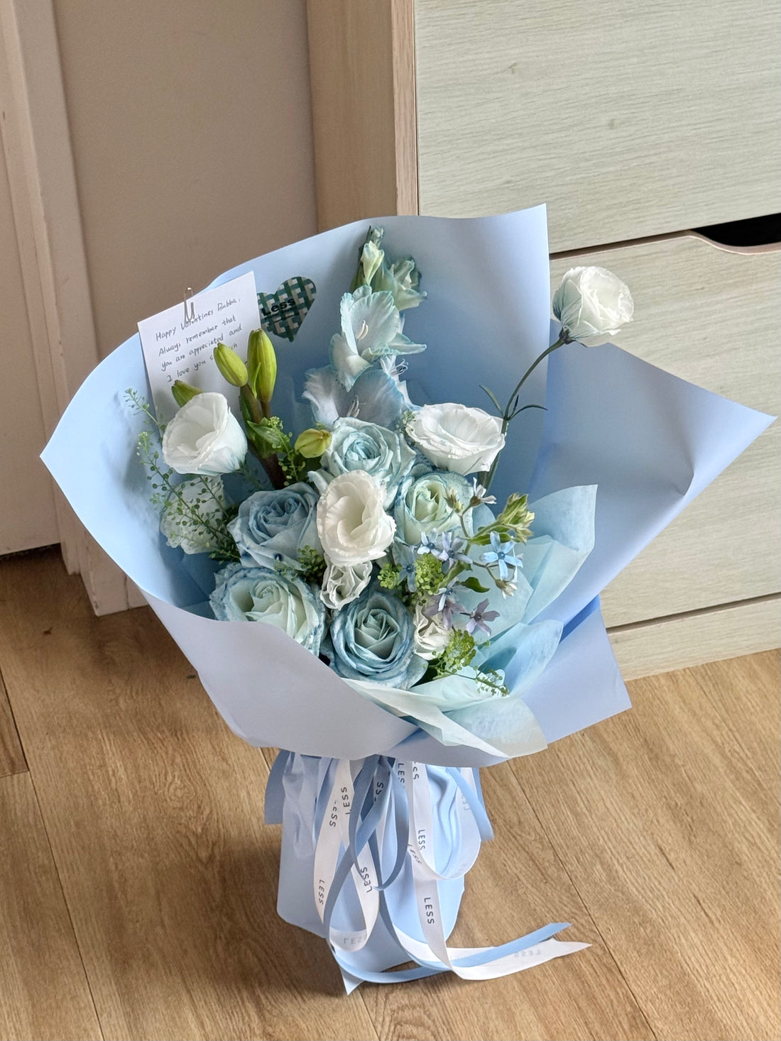 Florist Choice White Blue