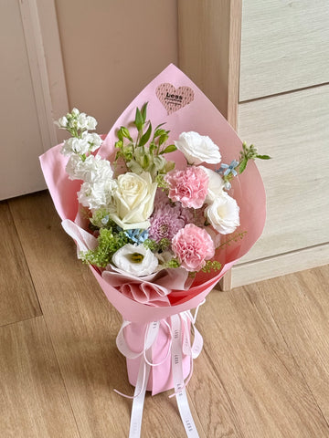 Florist Choice White Pink